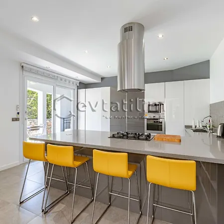 Villa Myndos By Evtatilim Center *